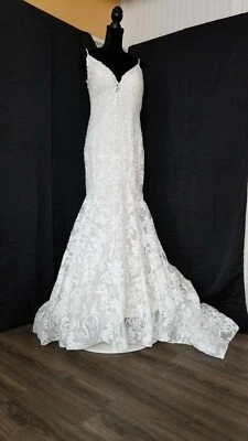  vestido de novia talla 12 color arena/marfil diseñador Allure Bridals Foto 1 de 4