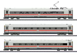 Märklin 43724 Ergänzungswagen-Set zum ICE 39714 mit LED-Innenbeleuchtung3-teilig - Bild 1 von 1
