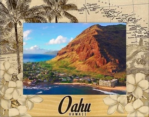 Marco de imagen de madera grabado con láser de Oahu Hawaii paisaje (8 x 10) - Imagen 1 de 2