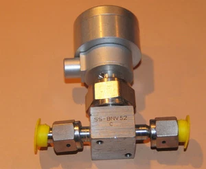 Válvula neumática Swagelok SS-BNV52C Nupro - Imagen 1 de 1