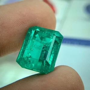 13.63 ct LAB GROWN EMERALD COLUMBIAN GREEN BIRON OCTAGON GEMSTONE GIFT - Picture 1 of 12