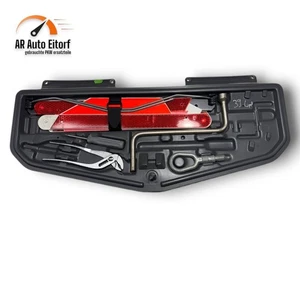 BMW E39 Bordwerkzeug Werkzeugkasten Pannenhilfe Abschleppöse Set - Bild 1 von 2