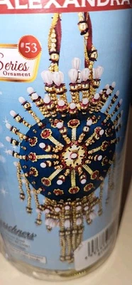 Herrschners Collector Series #53 Alexandra Lentejuelas Cuentas Navidad Adorno Kit Foto 1 de 4