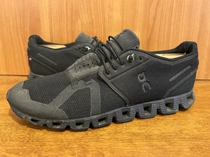 Zapatos deportivos para correr On Cloud negros para mujer 9,5 Swiss Engineering sin plantillas - Imagen 1 de 10