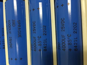 12 Sprague Elektrolytkondensatoren, 39D Serie, 4000 UF, 25 VDC Axialleitungen. - Bild 1 von 4
