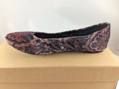 Lucky Brand Women's Emmie Ballet Flats - Black Printed Paisley -Velvet - 6M - Image 1 of 4