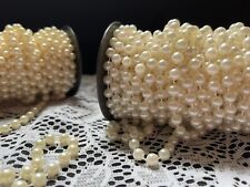 Décoration de mariage guirlande perle ivoire légère 8 mm. 