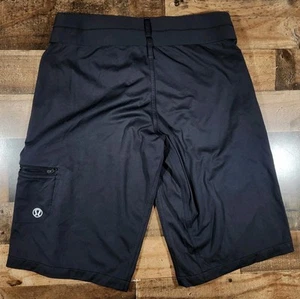Lululemon Bermuda Shorts Damen 8 schwarz 13" lang sportlich Wandern Walking LESEN - Bild 1 von 17
