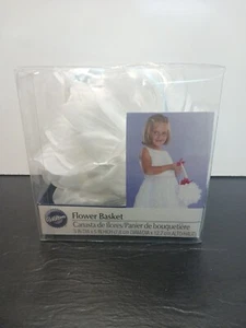Wilton's Gardenia Collection - Ring Pillow and Flower Girls Basket - Picture 1 of 4
