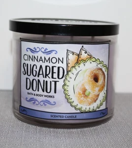 Bath & Body Works - Cinnamon Sugared Donut Candle - 3 Wick NEW UNUSED RARE - Picture 1 of 3
