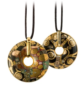 Goebel - Cadena con amuleto de porcelana - El cumplimiento - Artis Orbis Gustav Klimt - Imagen 1 de 7