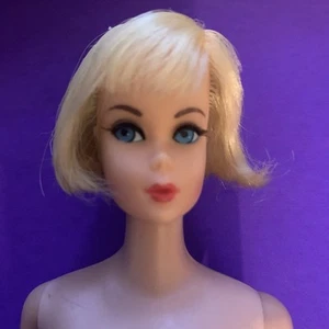 VINTAGE BLONDE HAARE FAIR BARBIE PUPPE ERSTAUNLICH - Bild 1 von 10