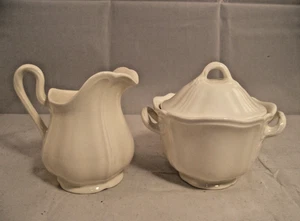 Juego de azucarero y crema Wedgwood Queen's liso (forma de reina) - Imagen 1 de 11