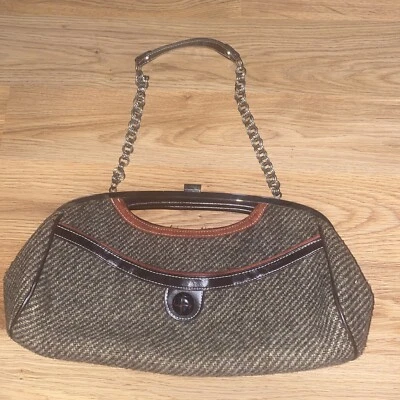 Tweed Shoulder Purse Handbag Metal Clasp Shut Silver Tone Chain Strap Y2K Brown - Image 1 of 4
