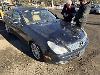 Fender MERCEDES CLS Left 06 07 08 09 10 11 — 第 1/4 张图片