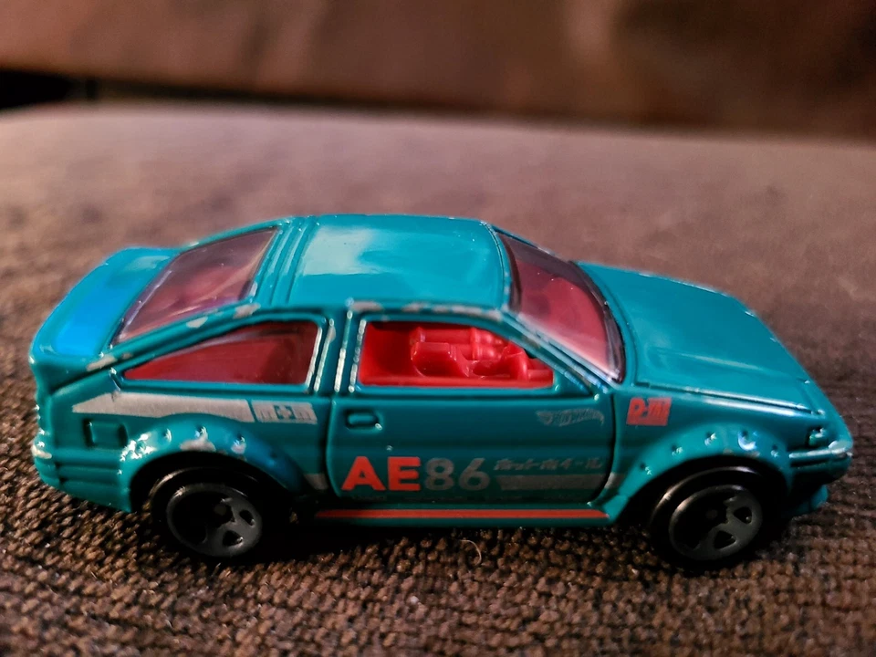 2005 Hot Wheels 丰田 AE-86 卡罗拉 Aqua 压铸汽车散装二手 — 第 1/4 张图片