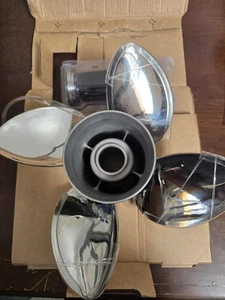 Hélice de barco de acero inoxidable 13 1/4 x 15 4 cuchillas para Mercury 40-140 hp 15 dientes diestro - Imagen 1 de 4