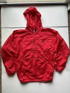 Pullover con cappuccio giacca a vento rossa ricamata Coca-Cola vintage anni 90 - taglia media - Foto 1 di 6