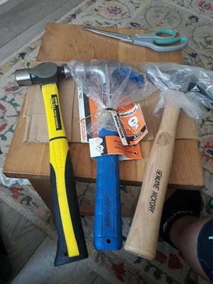 Joblot Of 3 Hammers 2claw 1 Ball Pein. Worldwide Blackspur Focus - Image 1 of 4