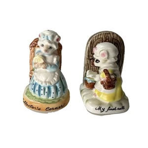 AVON Vintage Small Treasures 2 Porcelain Mouse Figurines Home Decor Collector’s - Picture 1 of 6