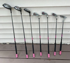 Walter Hagen Series II 2 Jr Girls Kids 7 Club Set Golf Bag Pink RH for - Picture 1 of 16