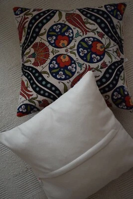 Tulip Tile Pattern Pillow Cover|Rug Tapestry Decorative Pillow Case|Housewarming - Image 1 of 4