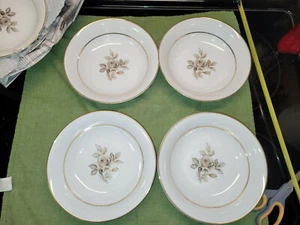 8 Encanto by Nagoya Shokai Grey Rose Flower Gold Trim Large Soup Bowls 7.5" - Picture 1 of 5