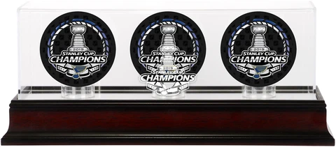 St Louis Blues 2019 Stanley Cup Champs Mahogany Three Puck Logo Case - Fanatics Cover