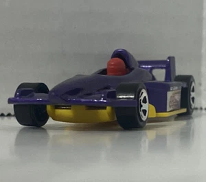 Mattel Hot Wheels 1998 auto de carreras púrpura #68, hecho en Tailandia - Imagen 1 de 7