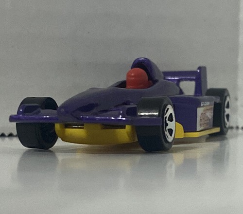 Foto 1 di 7