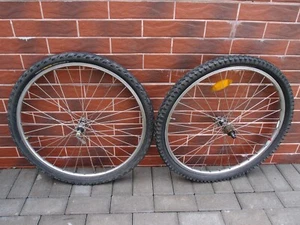 Juego de ruedas 26 pulgadas Matrix Single Track PRO Shimano STX Edición Especial FH-MC30-CH - Imagen 1 de 23