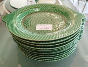 Lot 12 ASSIETTES EN MAJOLIQUE Verte Forme Poisson Verte Relief 15MAG 27/05 - Imagen 1 de 10