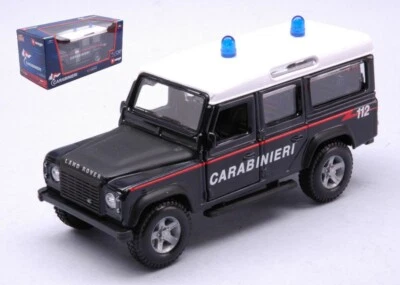 MODELLINO AUTO STATICO BURAGO LAND ROVER DEFENDER LWB CARABINIERI SCALA 1/32 - Immagine 1 di 4