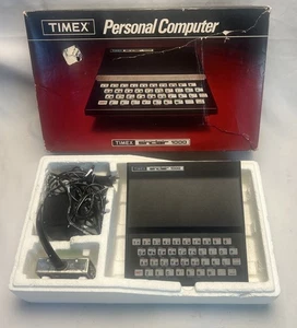 Computadora Timex Sinclair 1000 sin probar con fuente de alimentación conector TV caja original - Imagen 1 de 5
