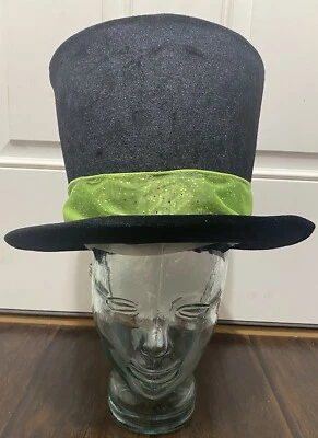 Черная бархатная шляпа с зеленой лентой Metropolitan Opera Halloween высокое качество - Изображение 1 из 4