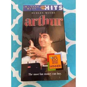 Arthur VHS Dudley Moore-Liza Minnelli-NEW - Picture 1 of 3