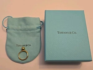 Anillo de bola resistente de 8 mm Tiffany & Co. en oro amarillo de 18 k, retirado - Imagen 1 de 7