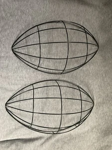 2 New Football Shaped Wire Wreath Forms. Unbranded - Picture 1 of 3