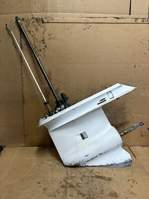 Caja de engranajes de unidad inferior 150-225 HP Johnson Evinrude Ficht 25” Foto 1 de 4