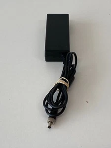 BB3: FSP Group Switching Power Supply Adapter Unit FSP065-DHBM1 - Picture 1 of 8