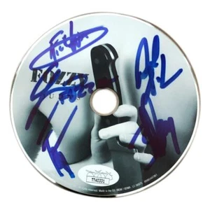 Fozzy Band Signed CD By Chris Jericho Ward Grey Fontsere Di Leo JSA COA  - Picture 1 of 8