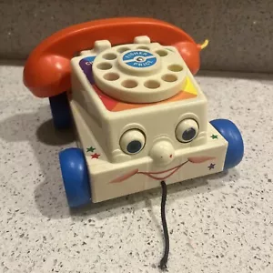 FISHER PRICE CHATTER PHONE 2009 PULL TOY VINTAGE RETRO TELEPHONE MODEL - Picture 1 of 4