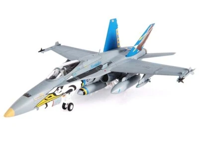 McDonnell Douglas F/A-18C Hornet U.S. NAVY 1:72 Scale Model - JCW-72-F18-014 - Image 1 of 4