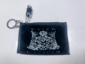 Estuche llavero monedero con cuentas de terciopelo negro Juicy Couture - Imagen 1 de 3