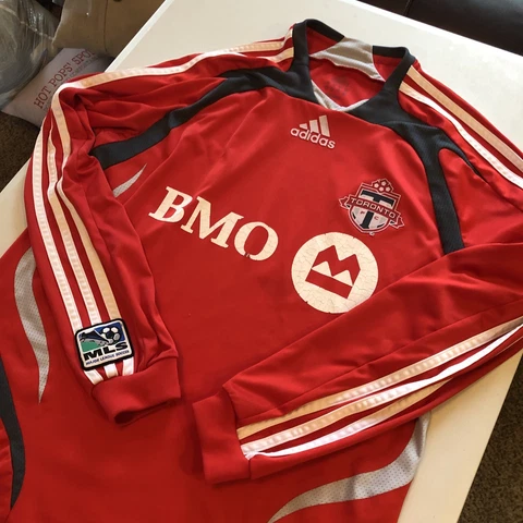RARE Toronto FC Formotion Long Sleeve Home Red Soccer Jersey Mens Medium (40) Cover