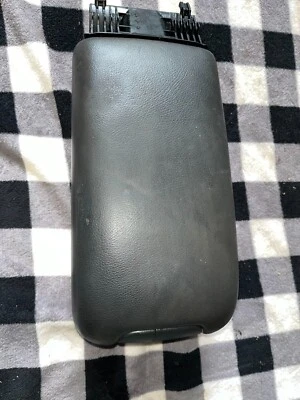 💎 2006-2007 Mercedes W203 C230 передняя центральная консоль крышка подлокотника двери серая от оригинального производителя - Изображение 1 из 4