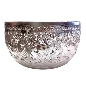 Tazón de agua de aluminio vintage con patrón tailandés estilo tradicional inveterado raro 1 pieza - Imagen 1 de 12