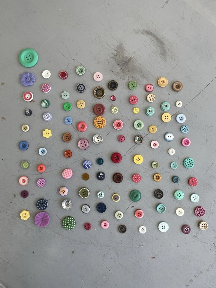 Matilda Jane Spare Buttons Lot 100 Total - Image 1 of 2
