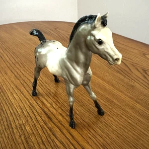 Vintage Breyer Pferd Modell #39 stolzes Araber Fohlen grau Appaloosa aka Spot - Bild 1 von 6