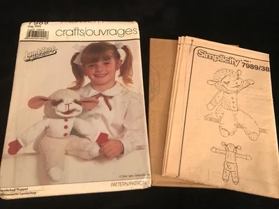 Lambchop Puppet Sewing Pattern Simplicity 7989 1986 Uncut Vtg Crafts - Image 1 of 2